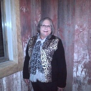 Meet your Posher, Carla